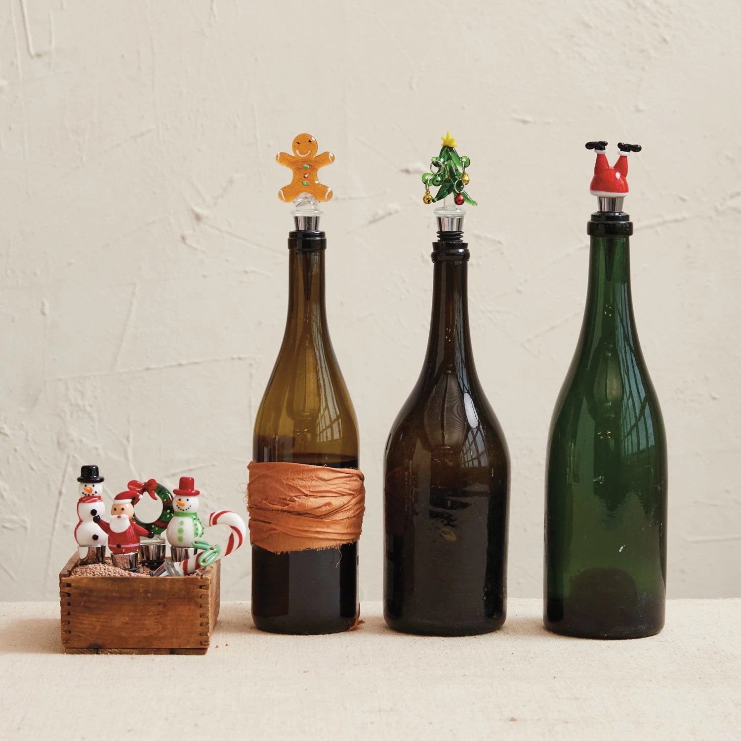 Hand-Painted Holiday Wine Stopper