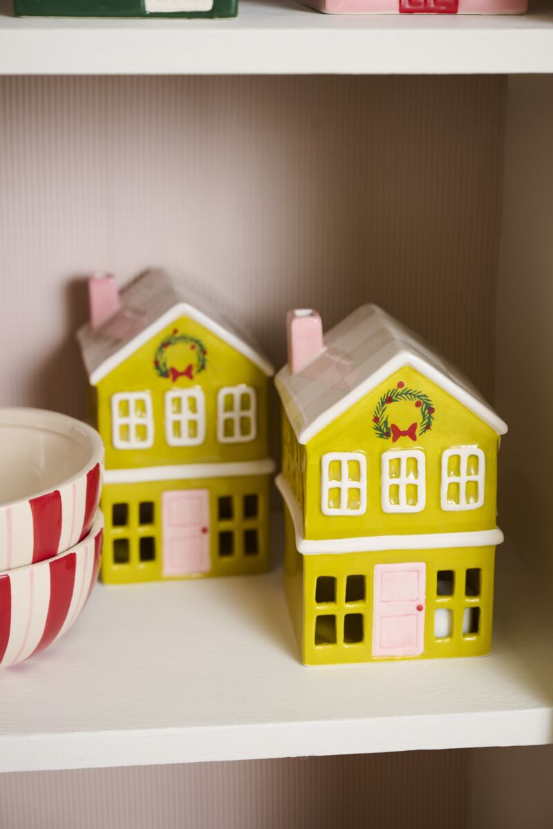 Merrivale House Figurine