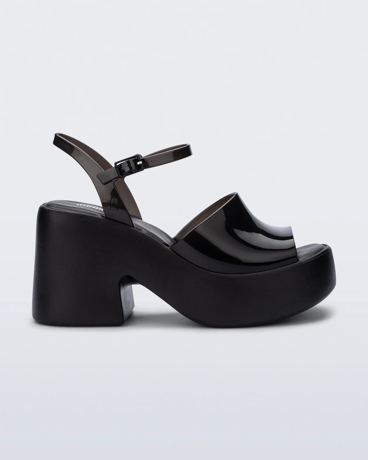 The Lina Platform Sandal