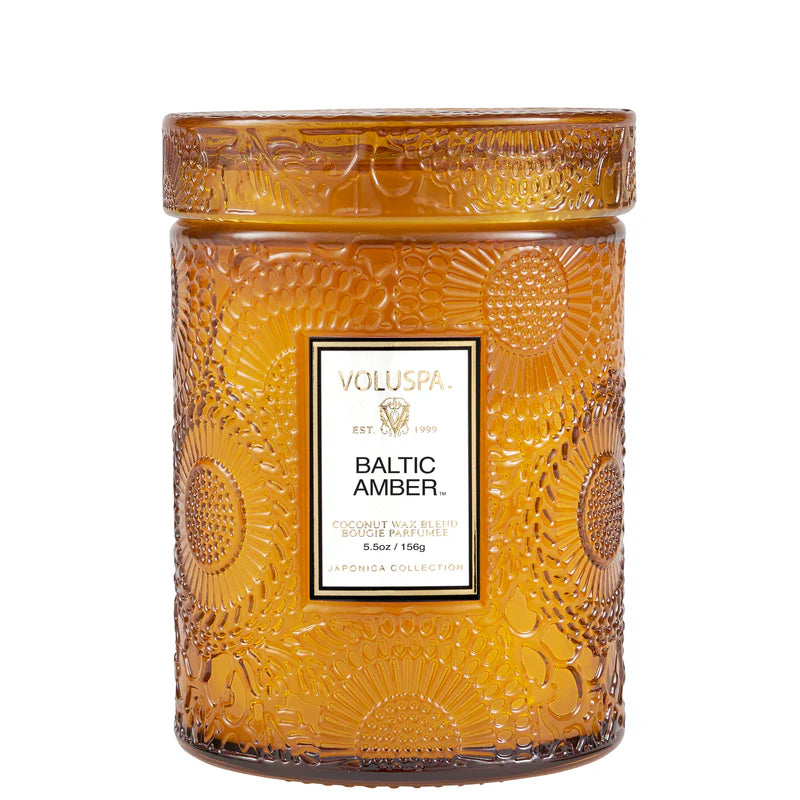 Voluspa Baltic Amber Candle product shoot.