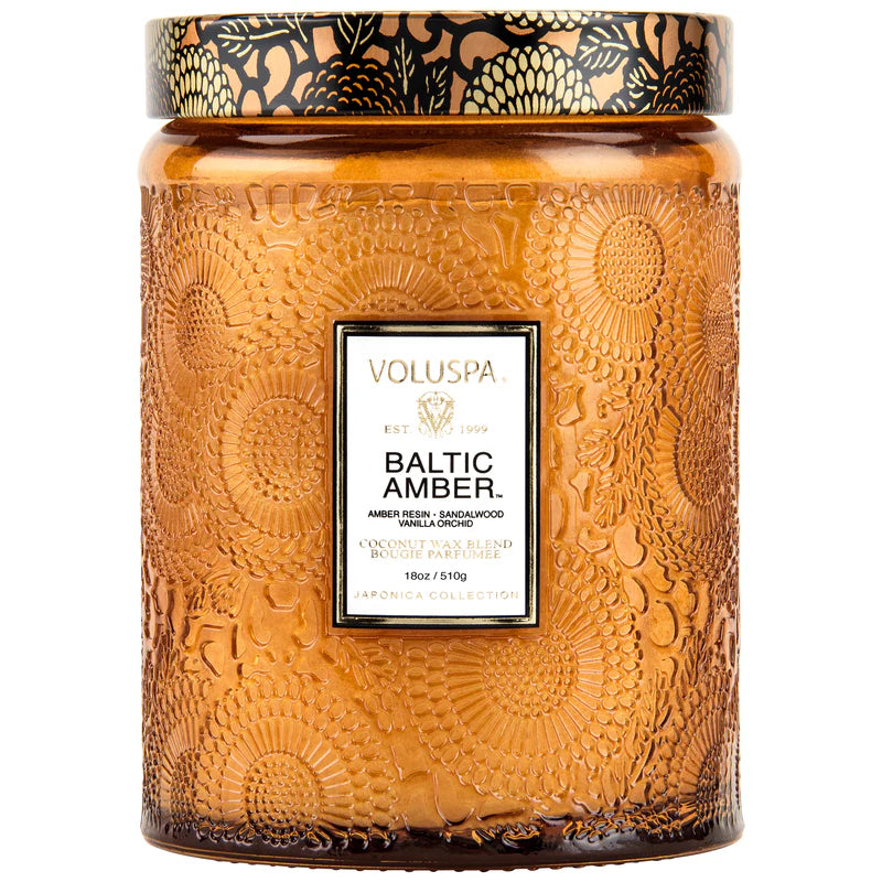 Voluspa Baltic Amber Candle product shoot.