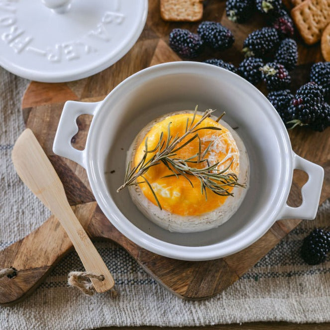 Brie Baker with Wood Spreader