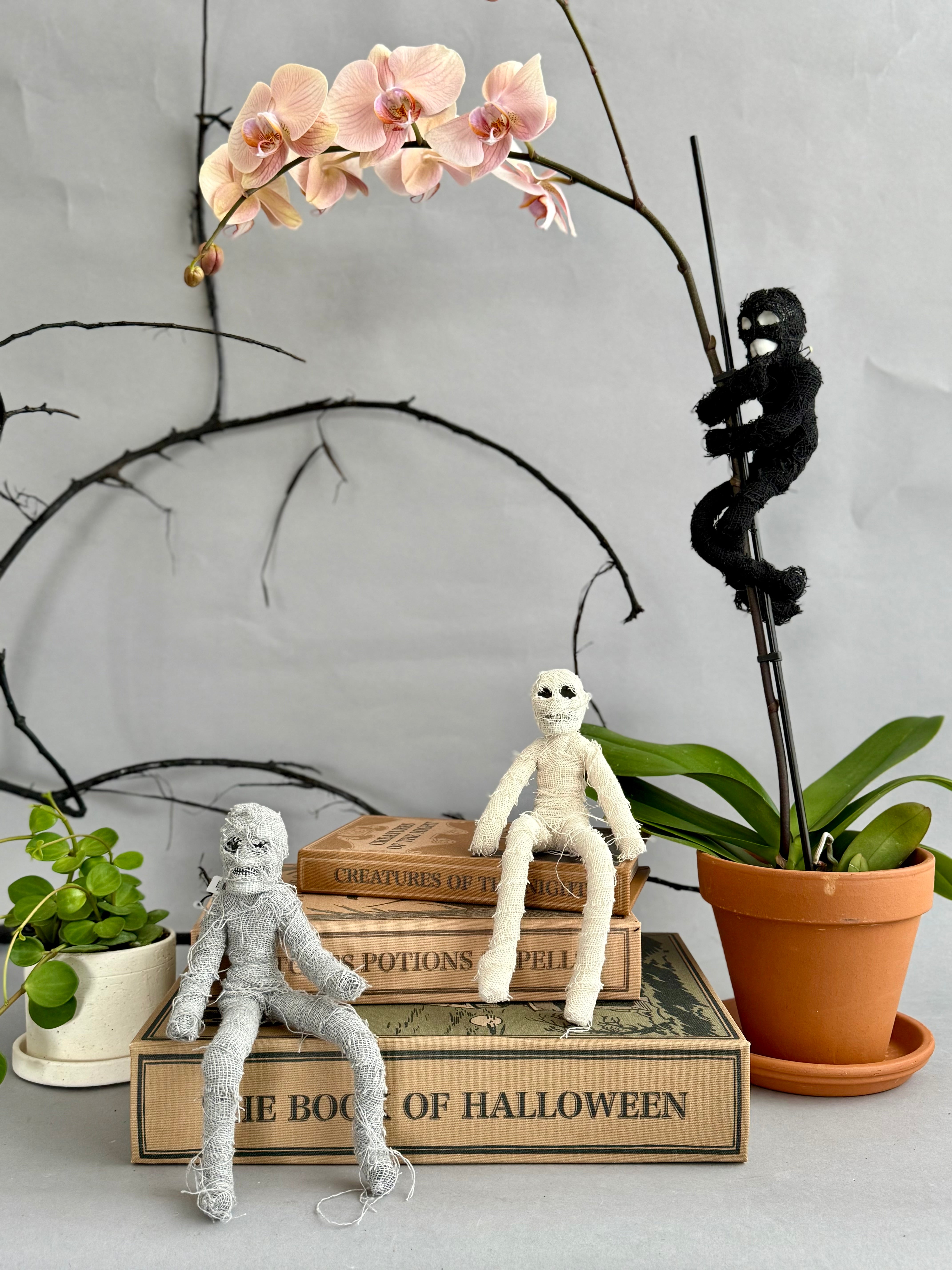Poseable Fabric Mummy Figurine