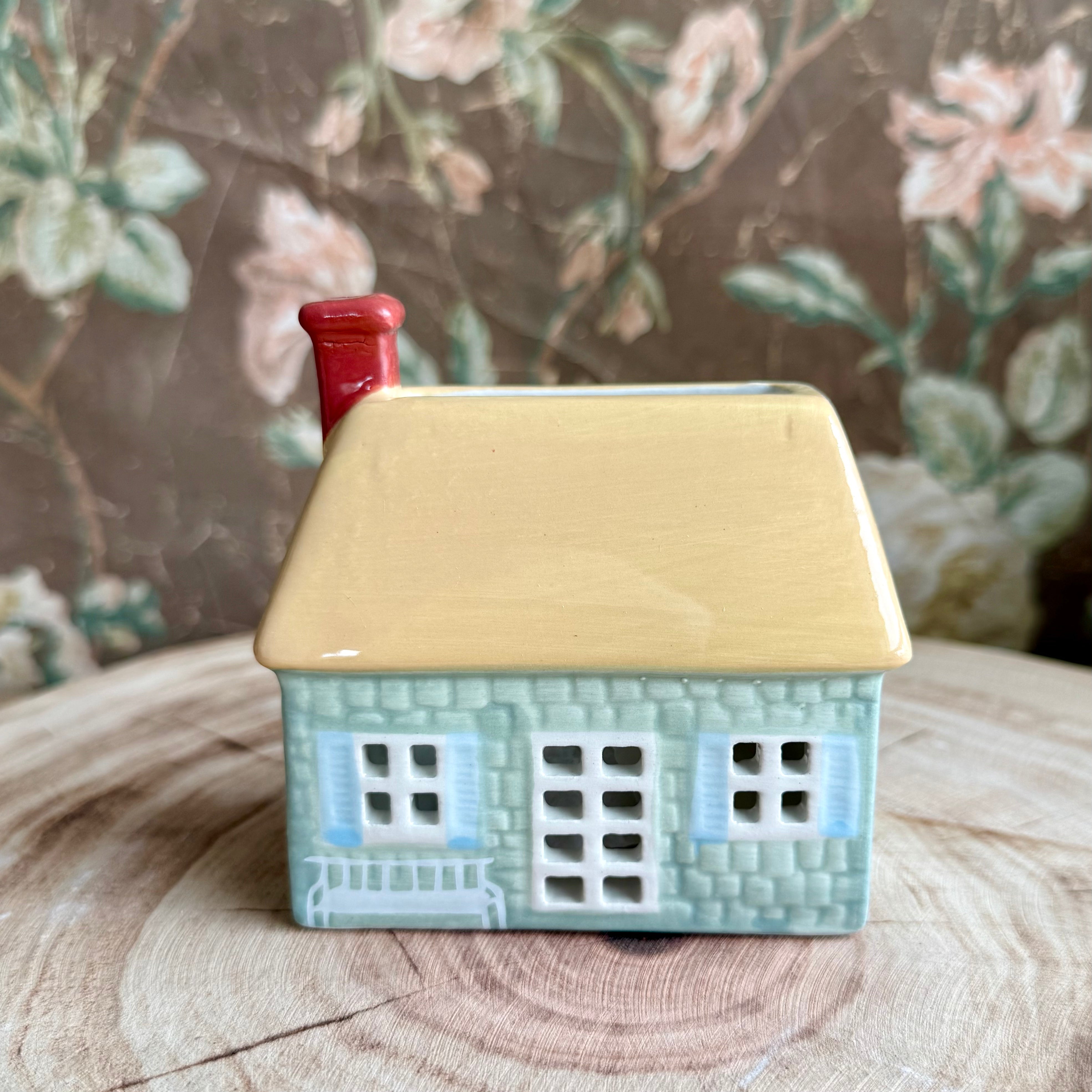 English Cottage Incense and Tea Light Holder