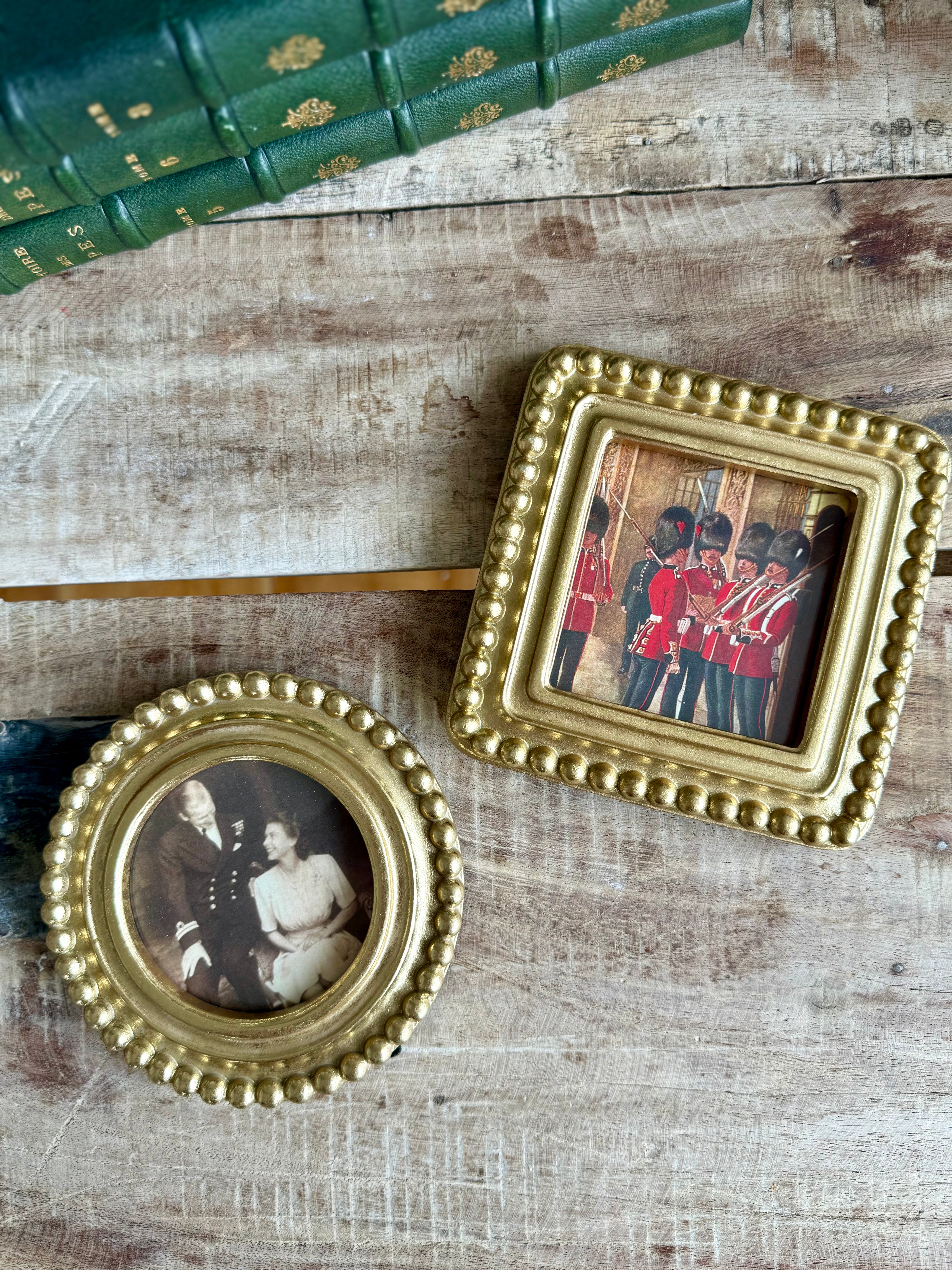 Beaded Texture Gold Photo Frame