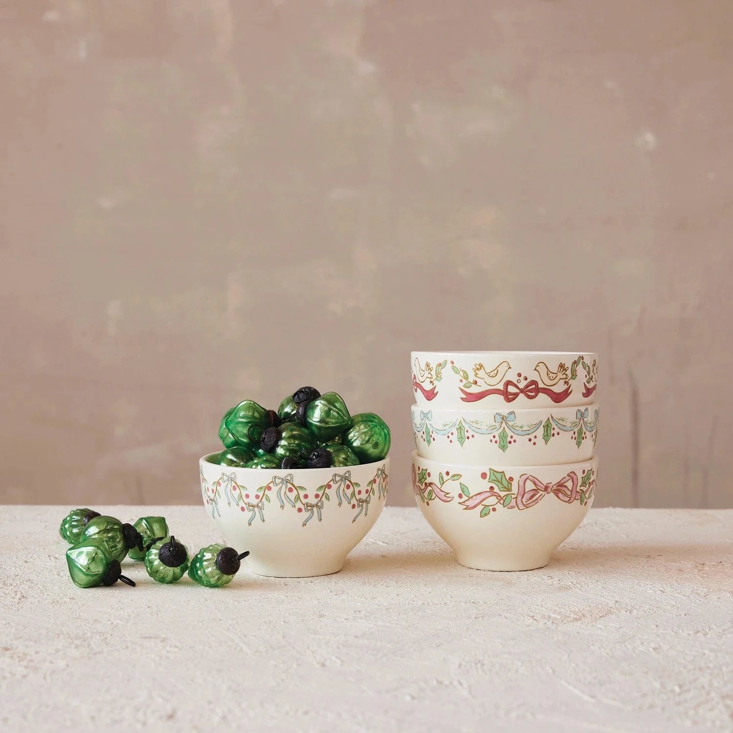 Stoneware Bowl with Holiday Bows