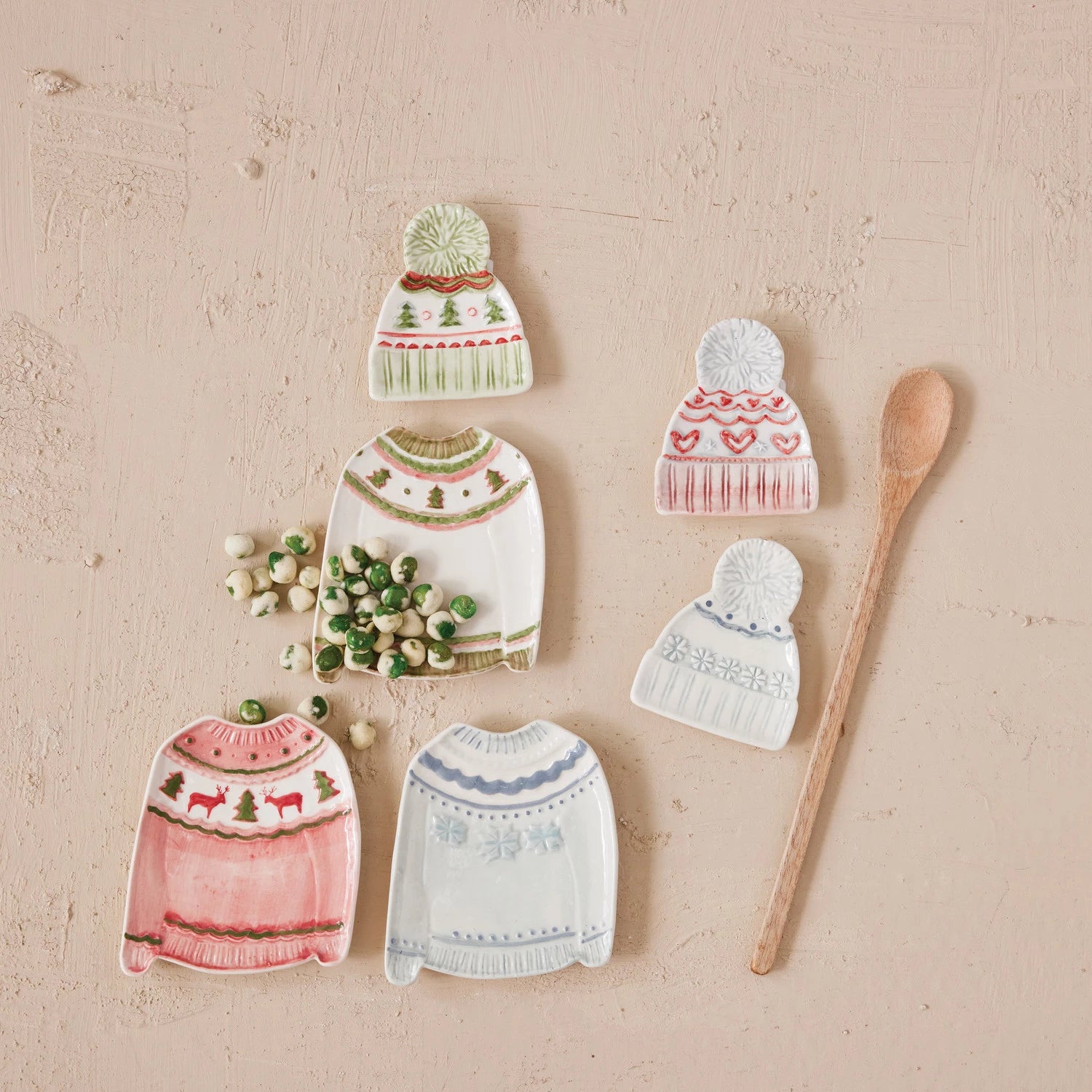 Holiday Sweater & Hat Plate Set