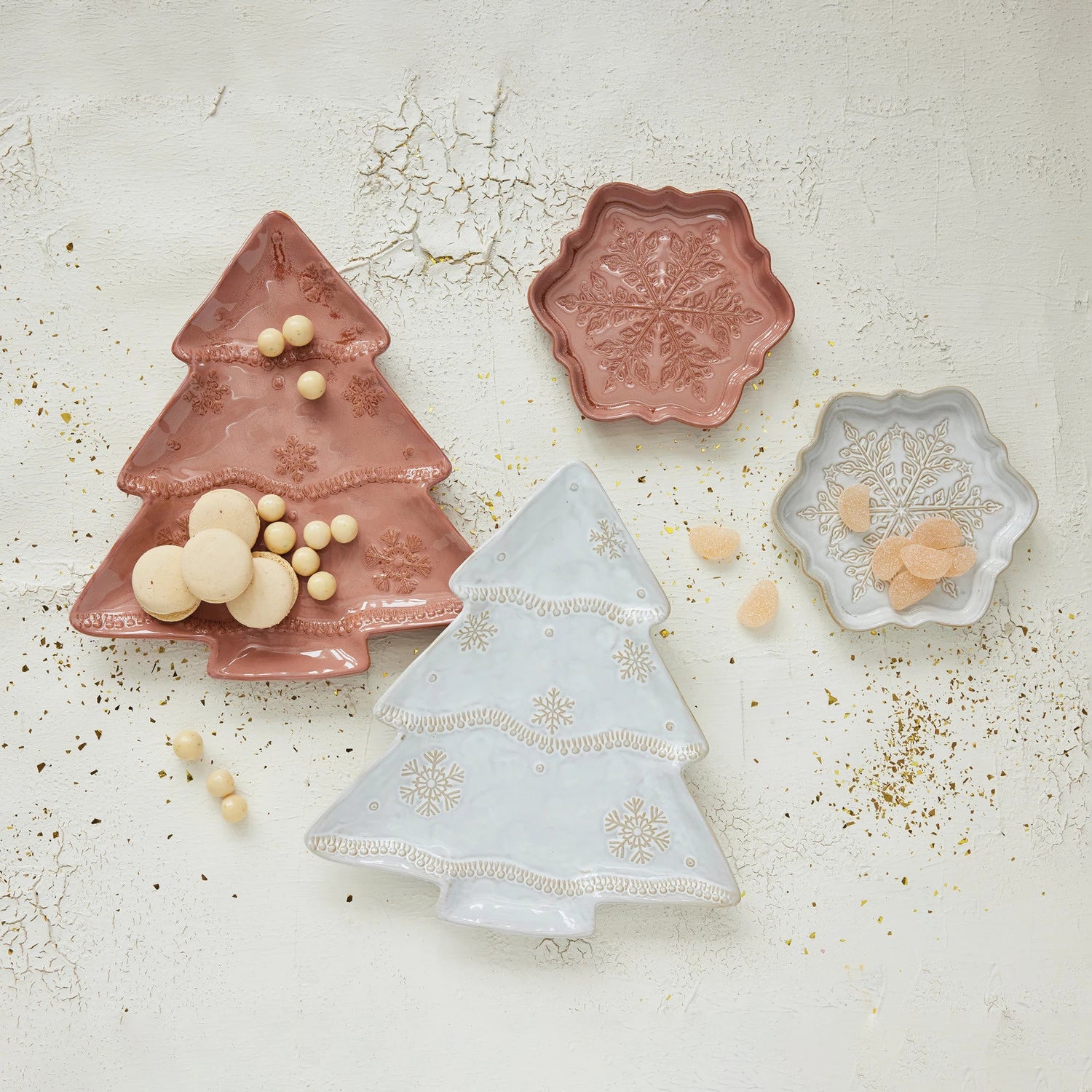 Stoneware Snowflake Plate