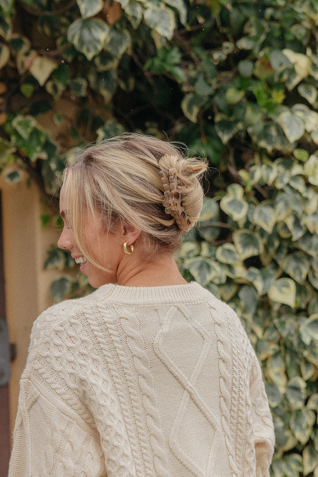 Scalloped Midi Hold Everything Claw