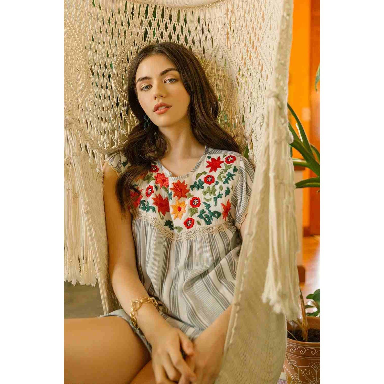 The Kelsie Top