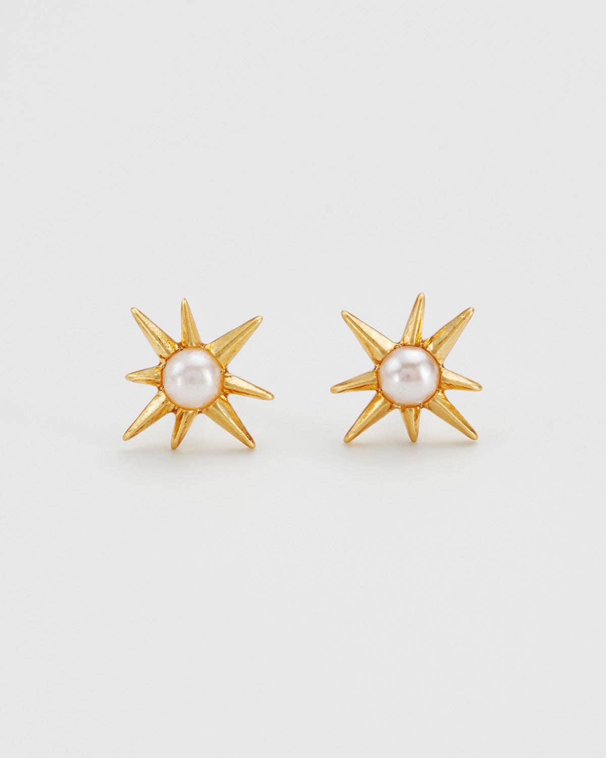 Star Pearl Stud Earrings