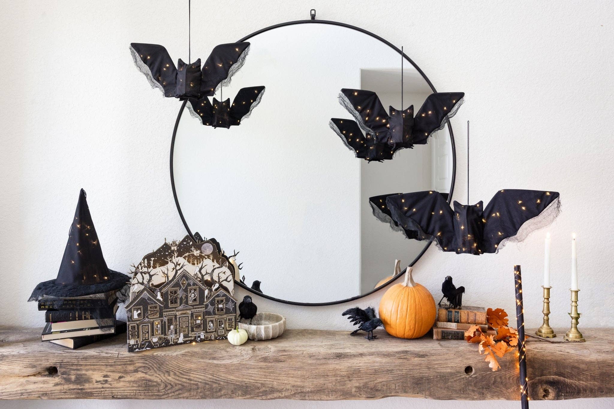 Hanging Light Up Fabric Bat Set