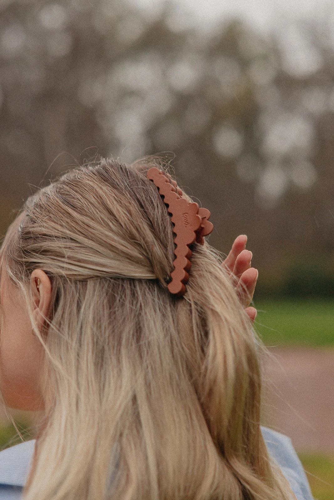 Scalloped Original Hold Everything Claw