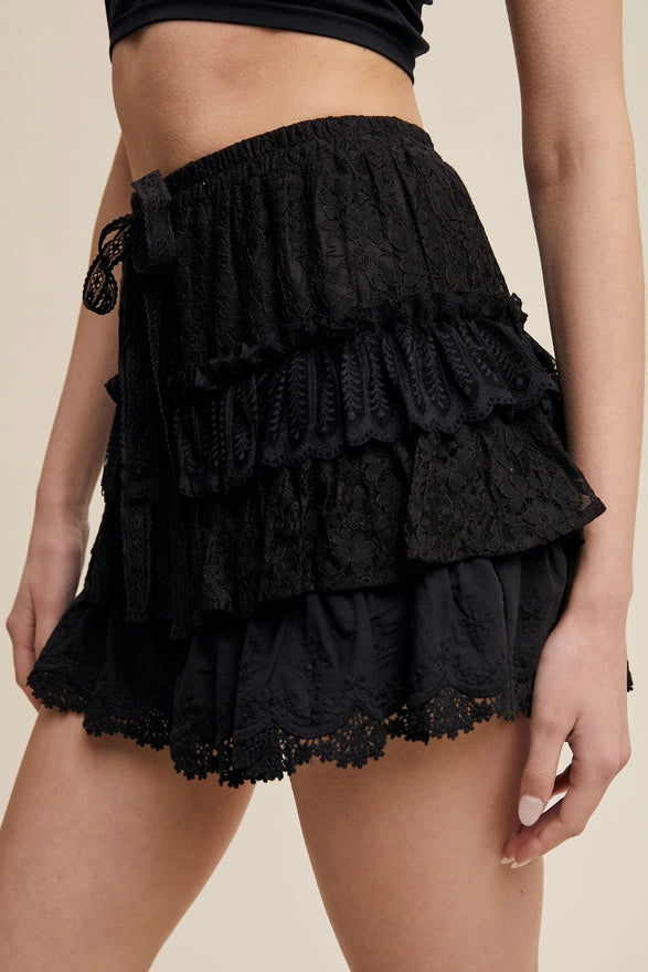 The Viola Lace Short