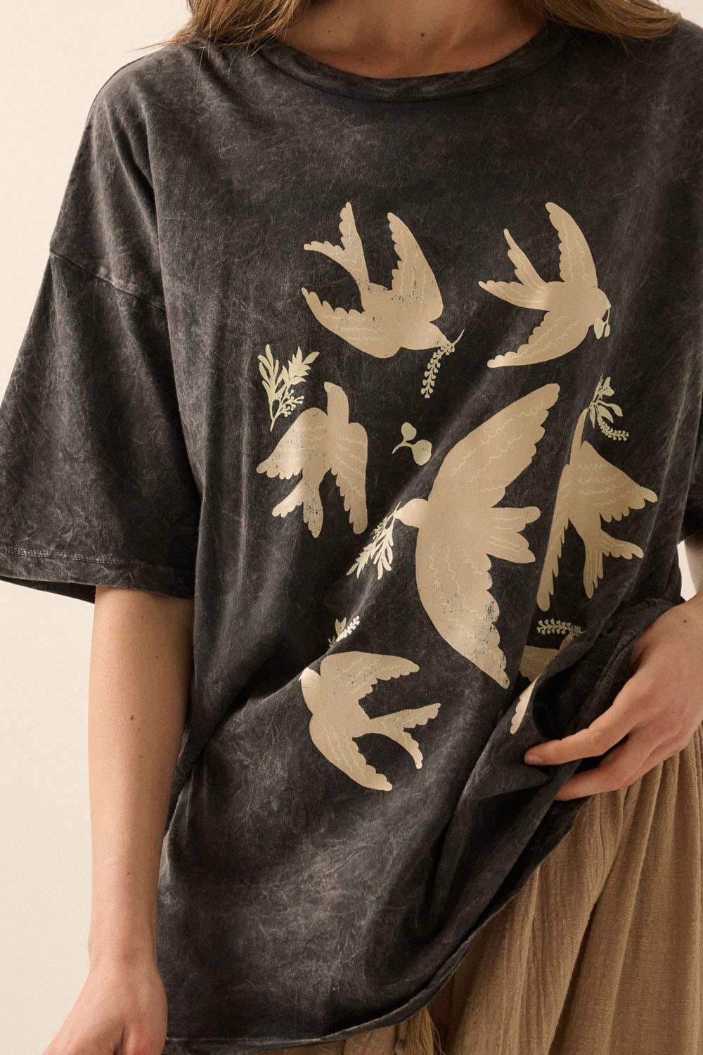 Birds Oversized Graphic Tee