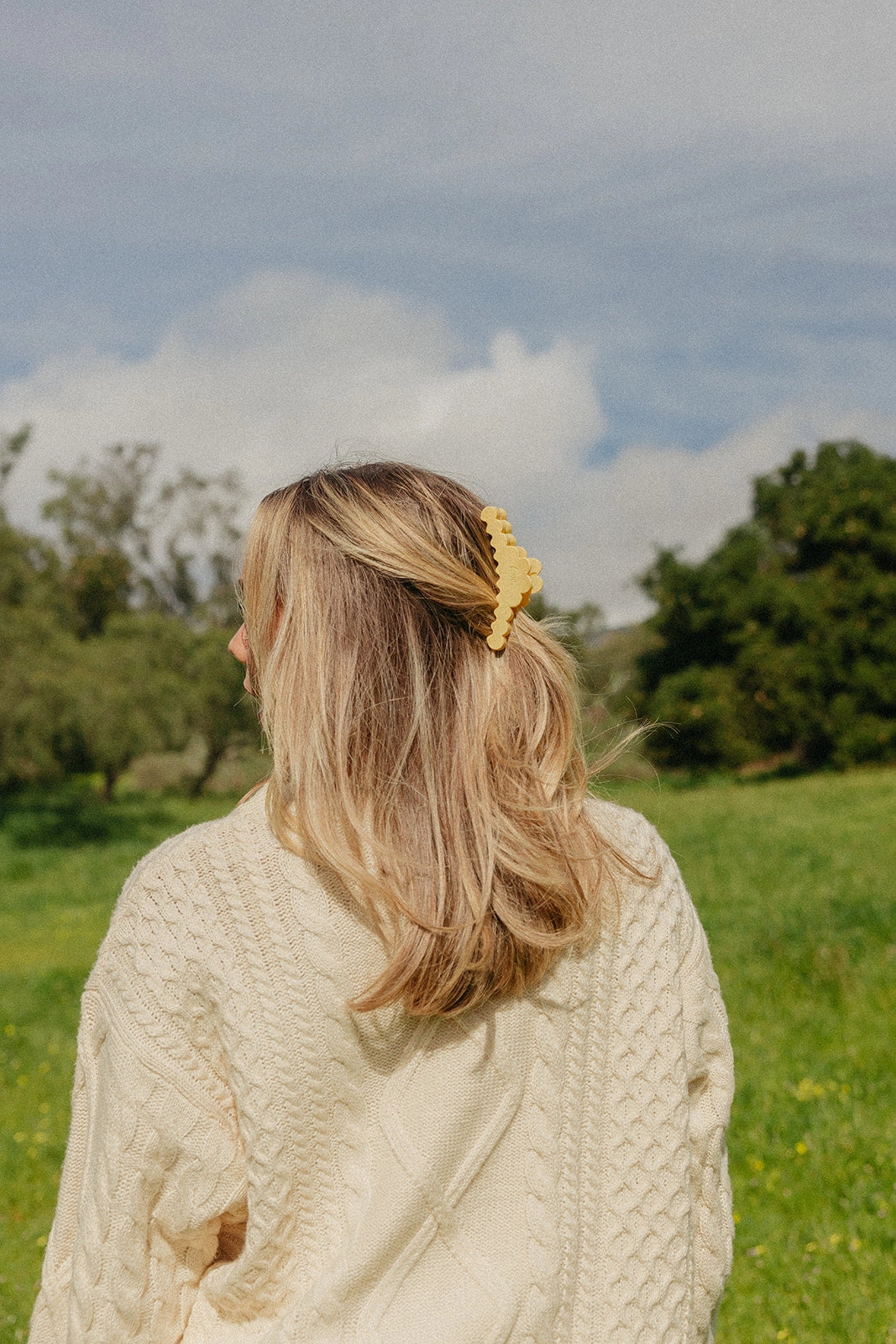 Scalloped Midi Hold Everything Claw