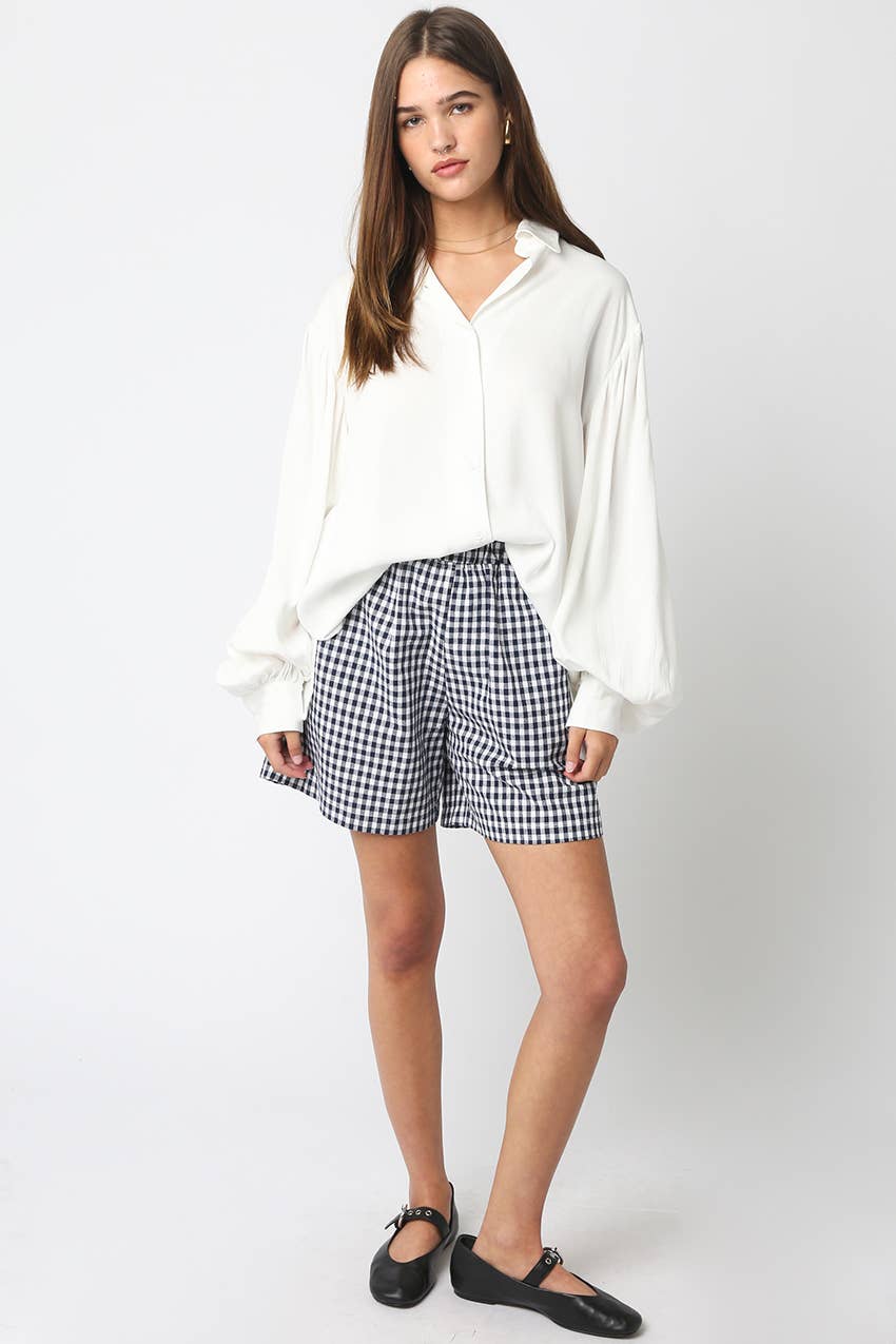 The Diya Gingham Short