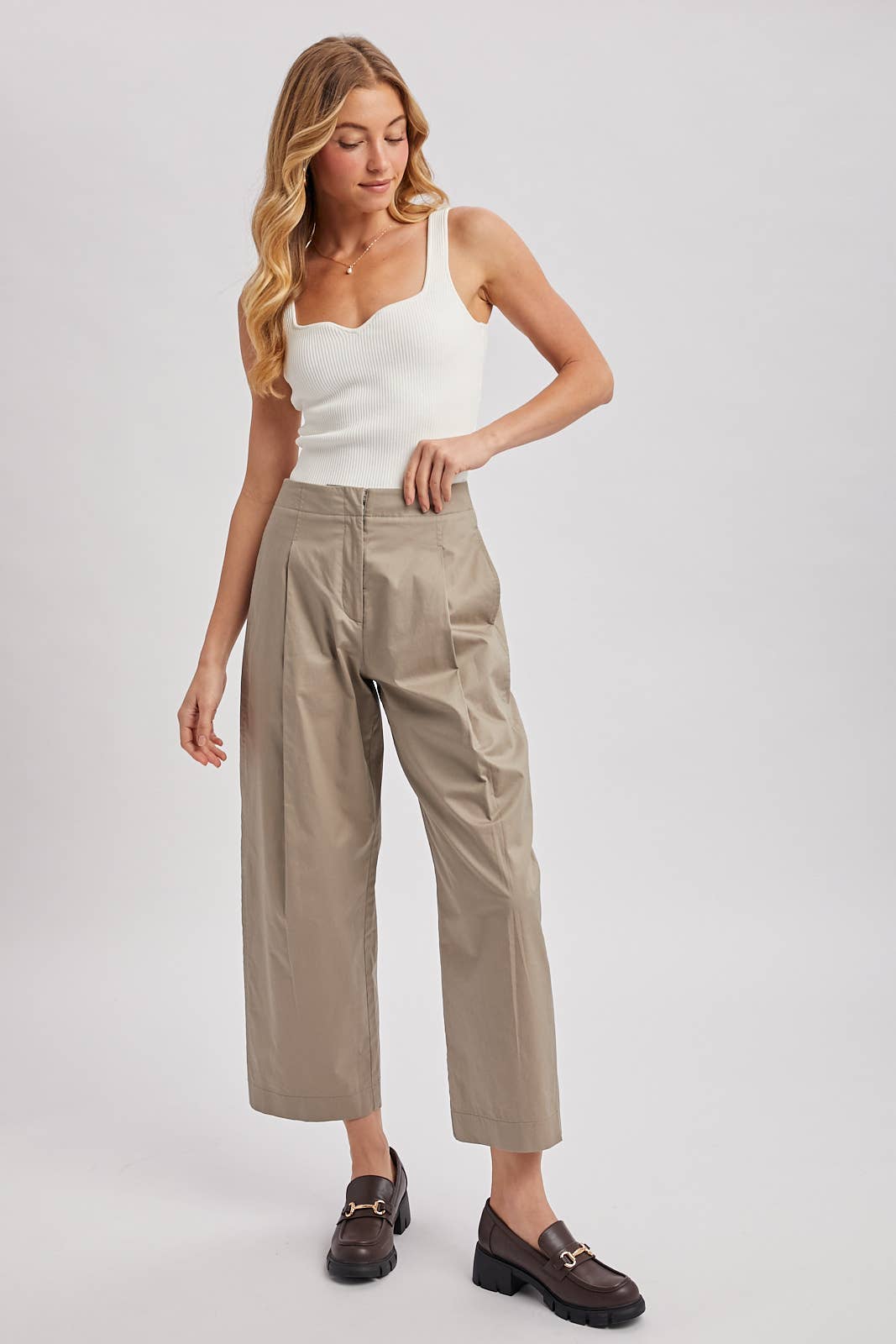 The Amanda Pleated Barrel Pant