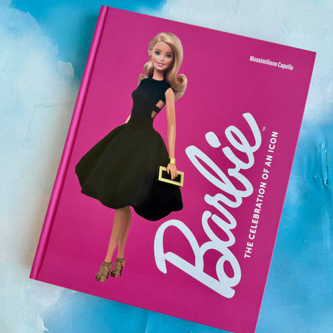 お値下げ中　Barbie : celebration d‘une icone Barbie: The Celebration of an Icon | Coffee Table Book