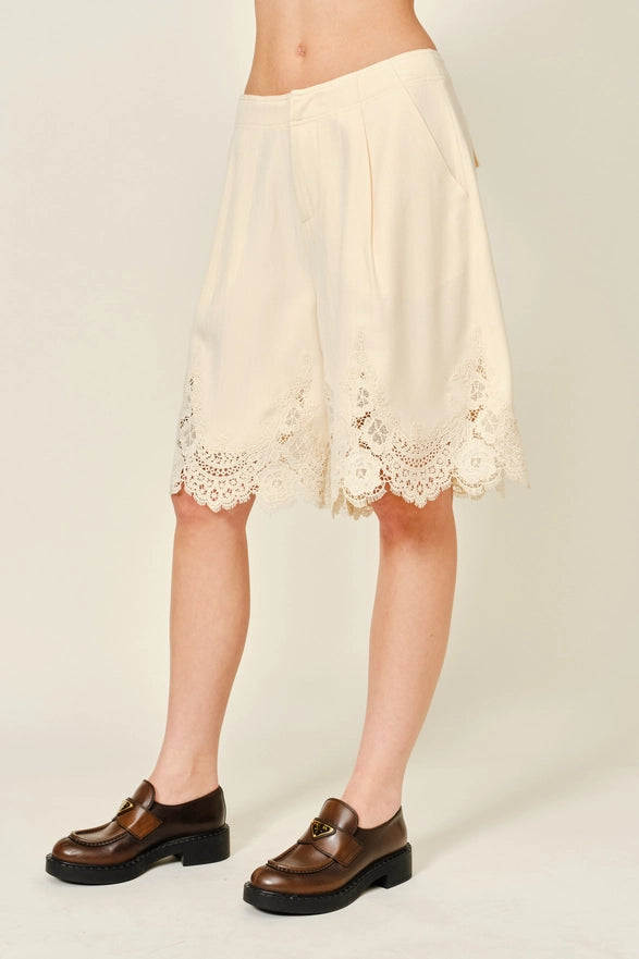 The Joslin Lace Short
