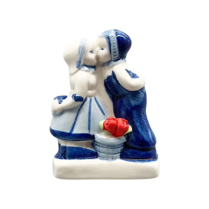 Delft Kiss Tulips Kitchen Magnet