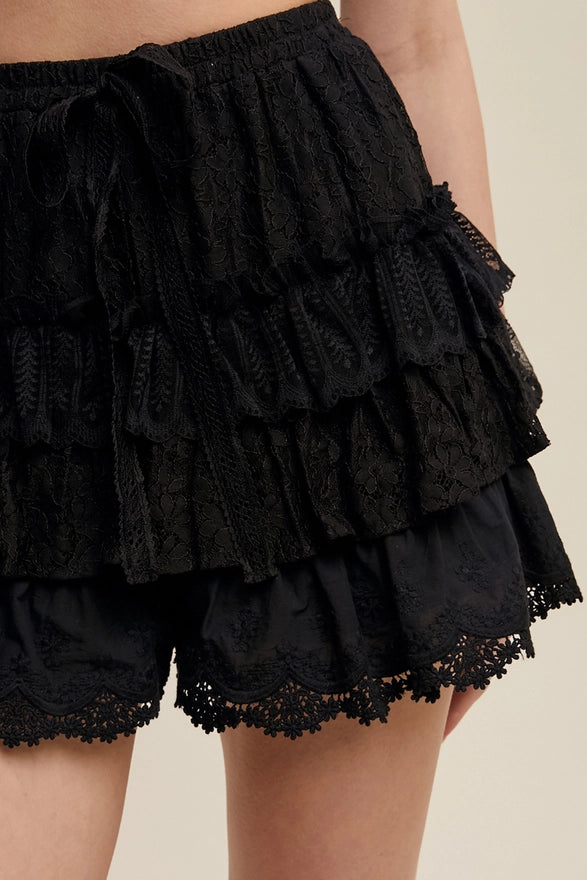 The Viola Lace Short