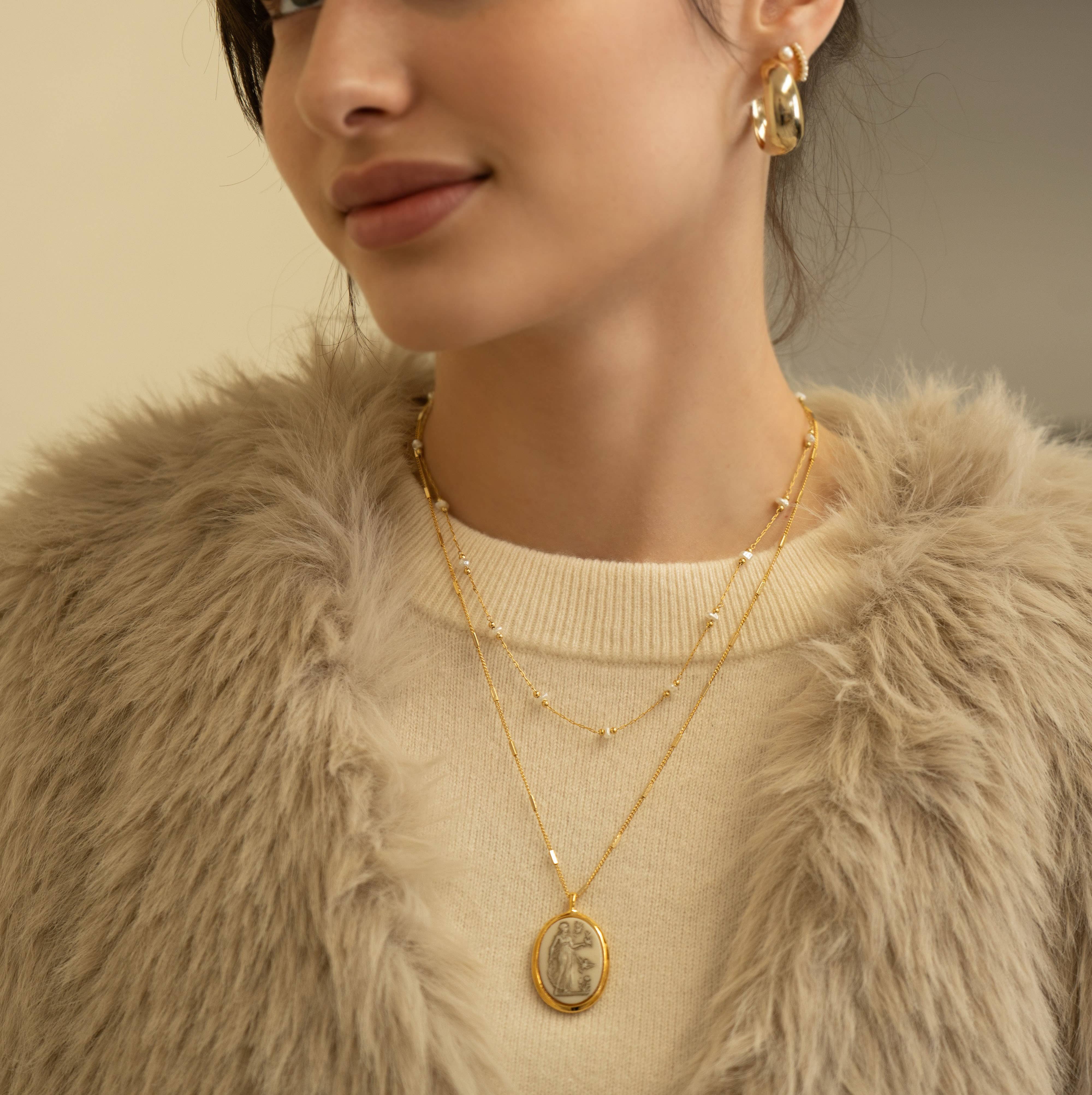 Aphrodite  Vintage Cameo Necklace