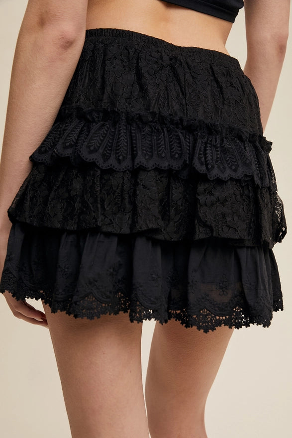 The Viola Lace Short