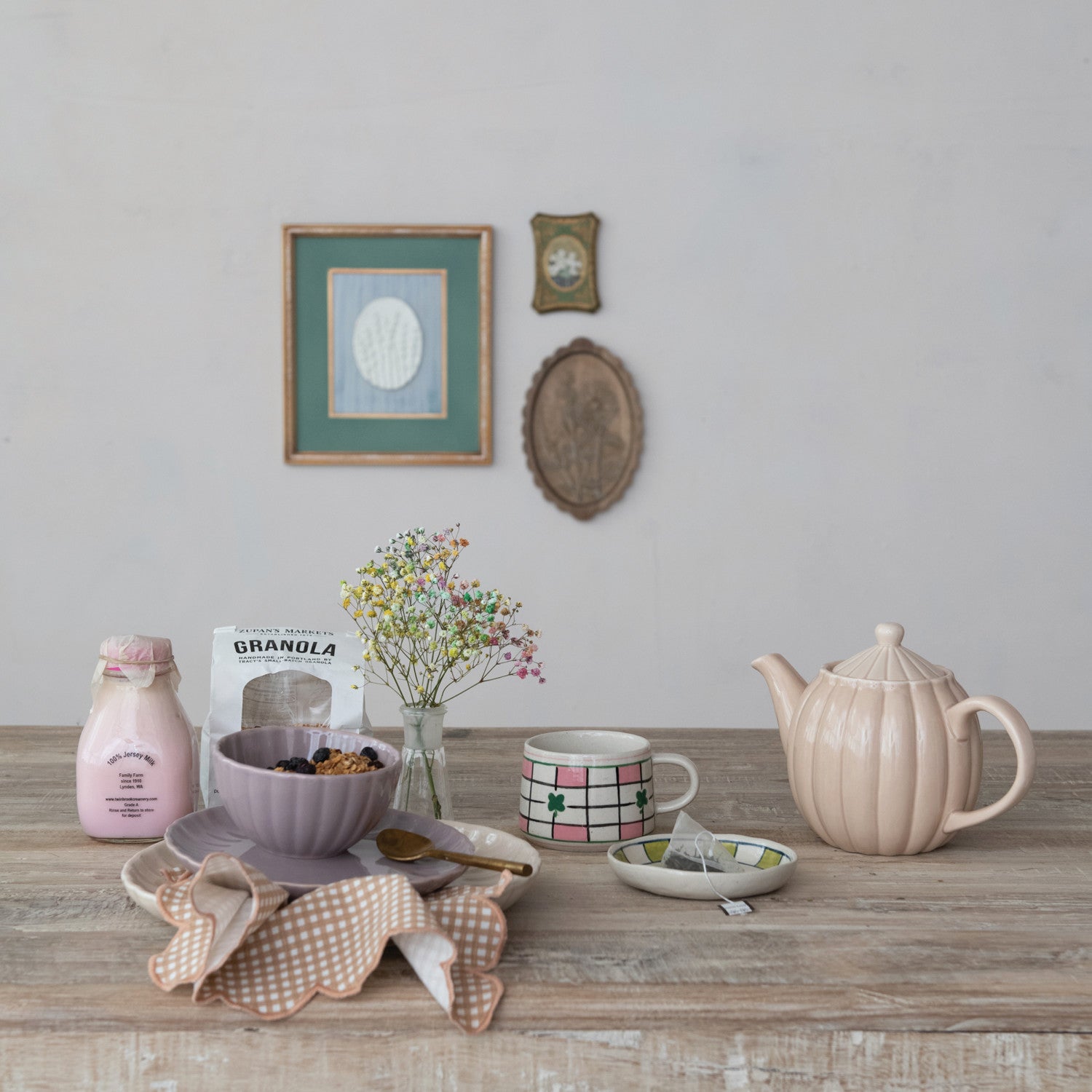 Ribbed Stoneware Teapot