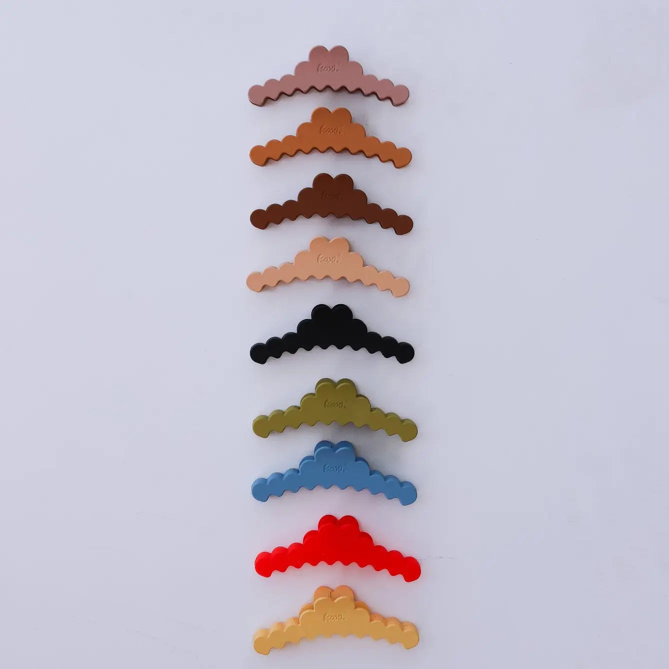 Scalloped Midi Hold Everything Claw