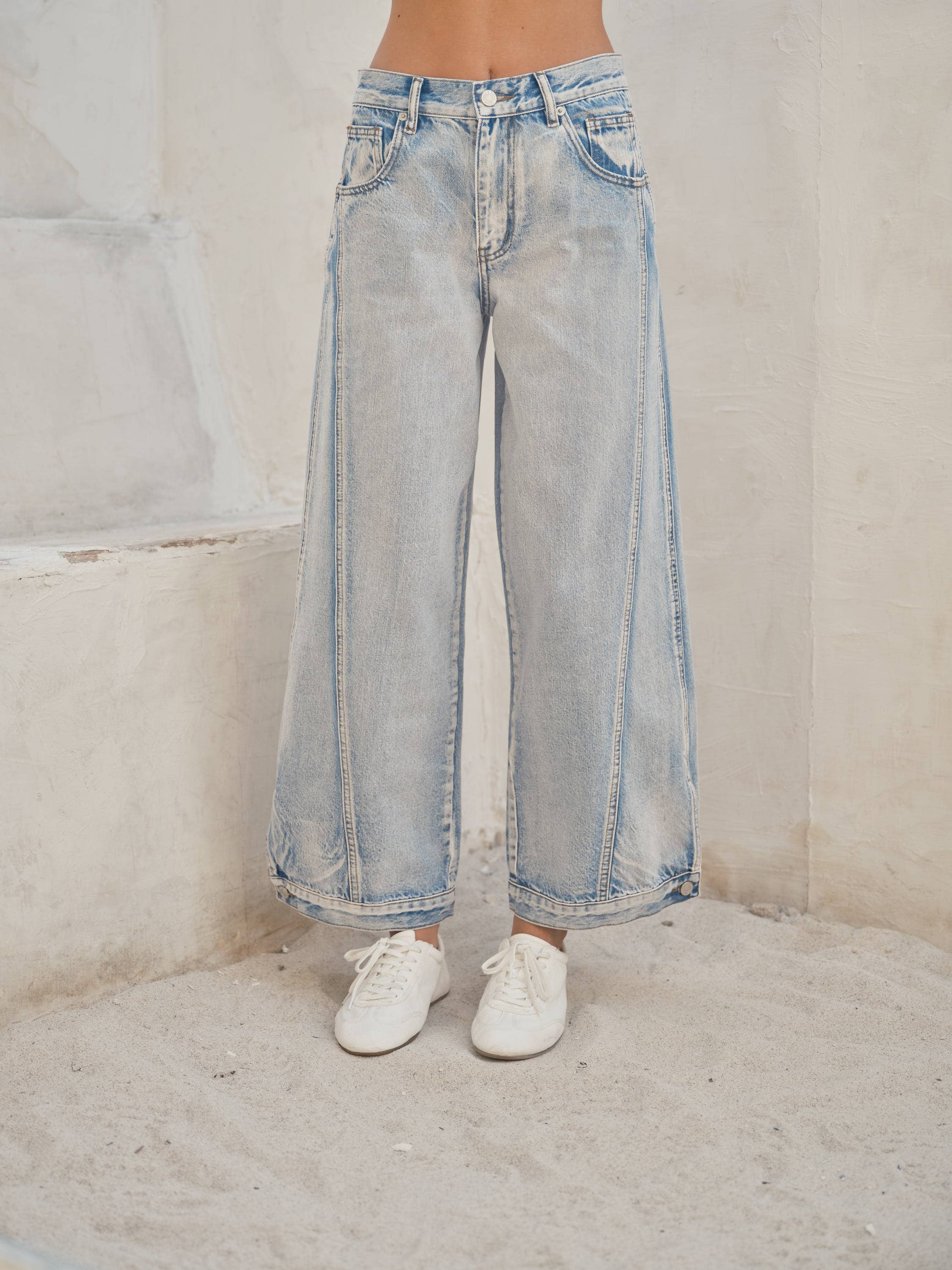 The Kat Vintage Washed Jean