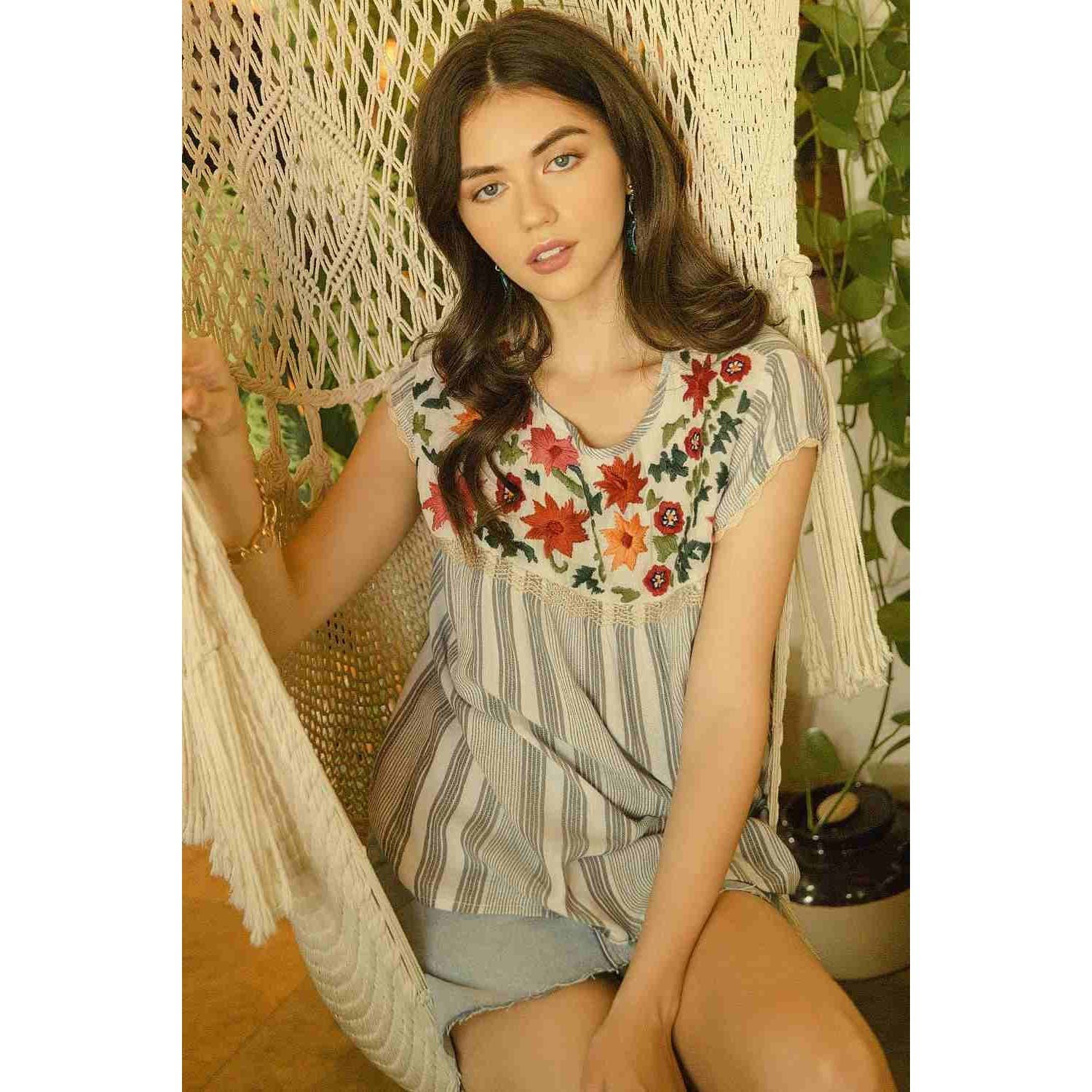 The Kelsie Top