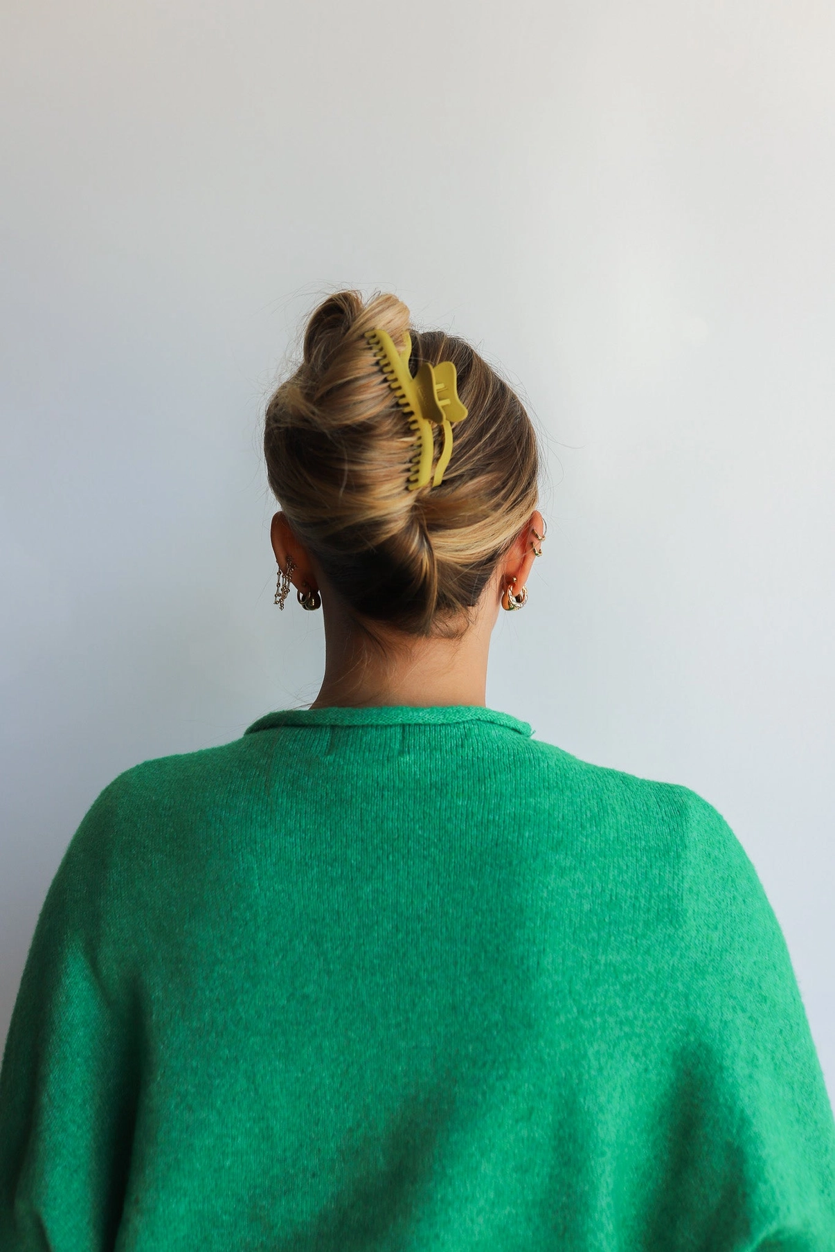 Wavy Midi Hold Everything Claw