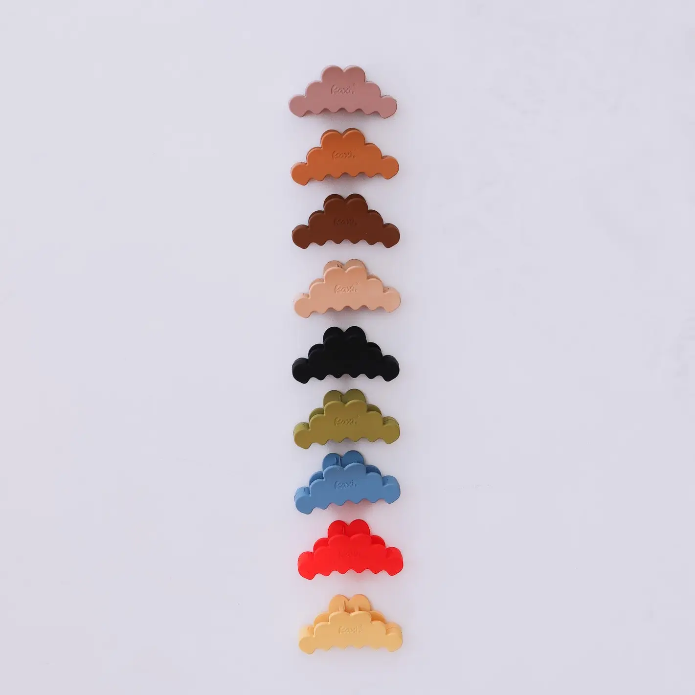 Scalloped Mini Hold Everything Claw