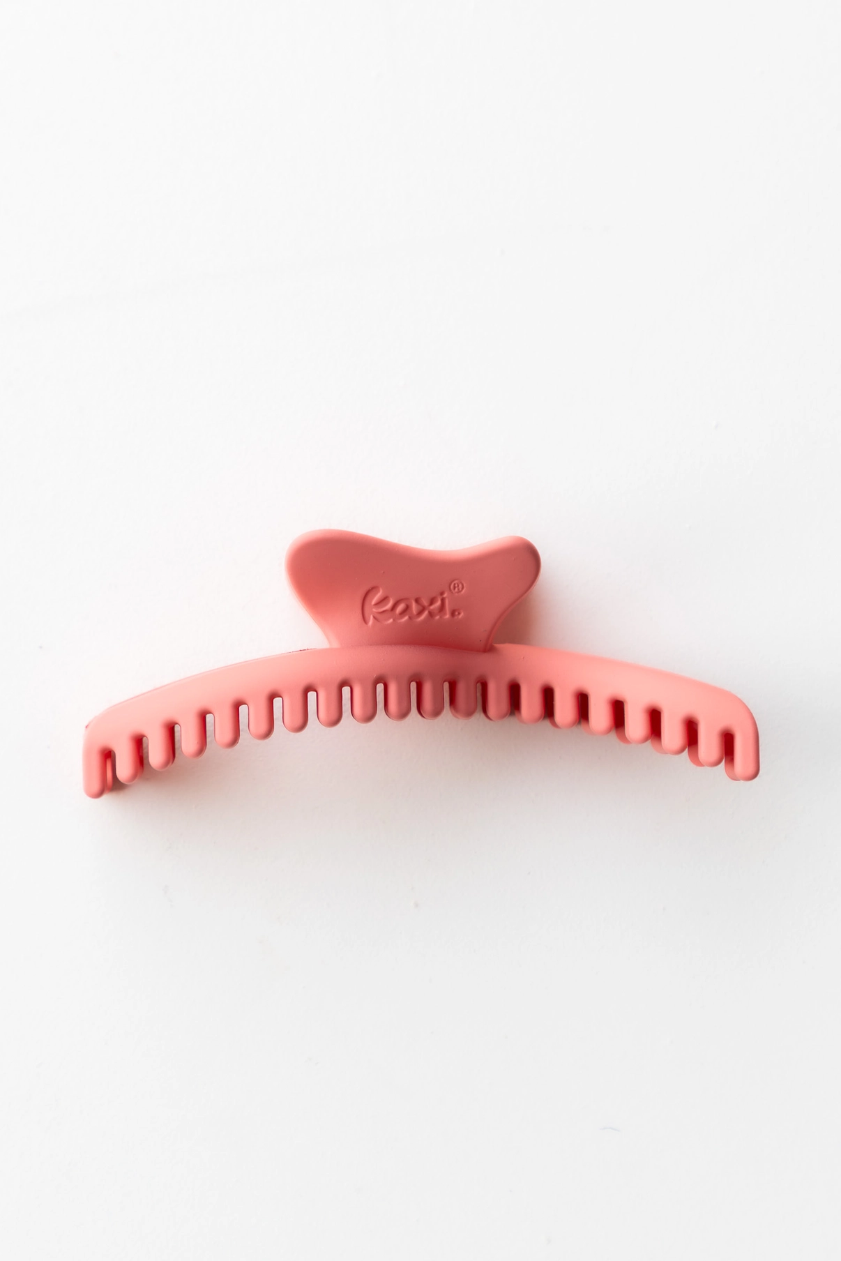 Wavy Midi Hold Everything Claw
